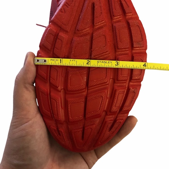 Mens Red Fila Sneakers Size 8 - Picture 9 of 9